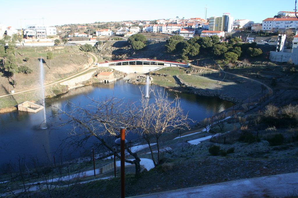 Quinta De La Barandica Casa de hóspedes Miranda do Douro Exterior foto